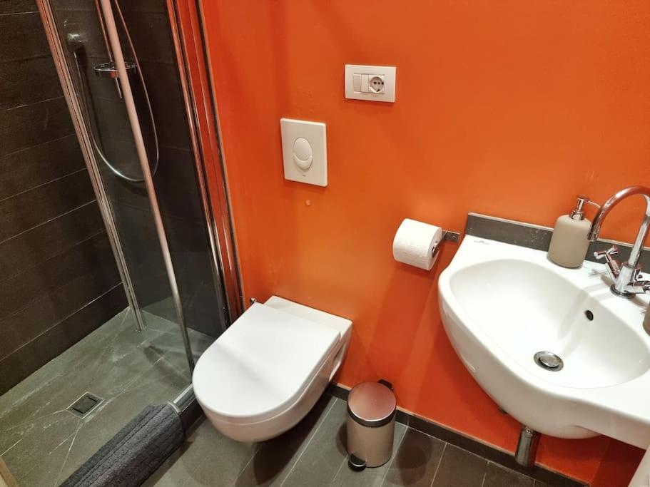 Gazzana Corner House Apartment Milan Bagian luar foto