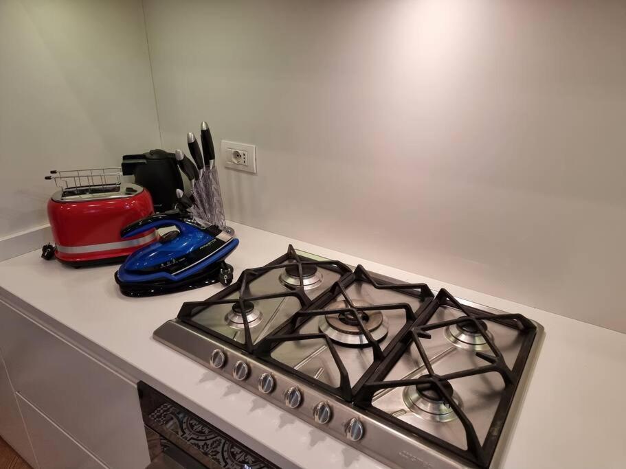 Gazzana Corner House Apartment Milan Bagian luar foto